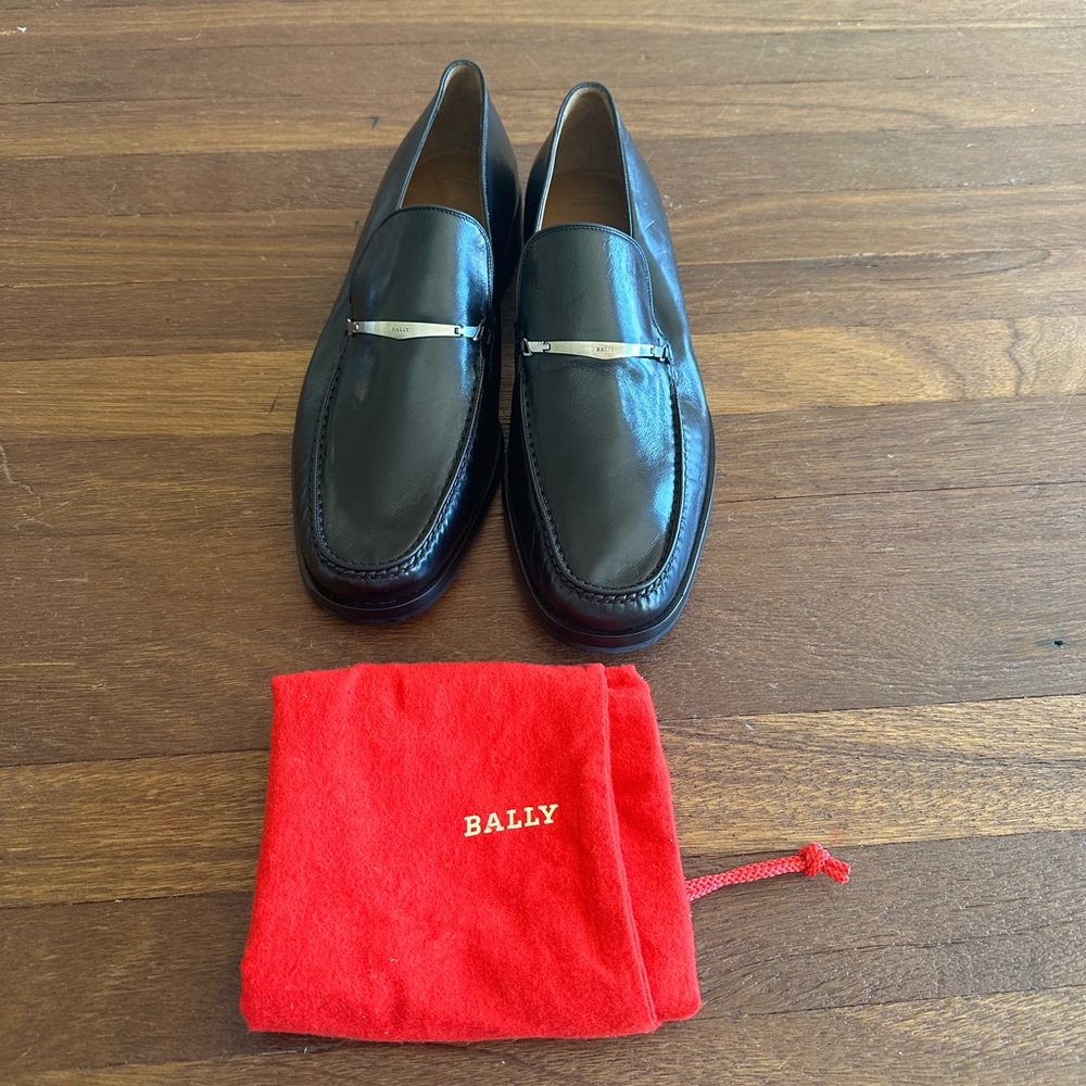 Bally Men's Black Leather Loafers Slip-On Dress Shoes Classic Luxury US 9.5
